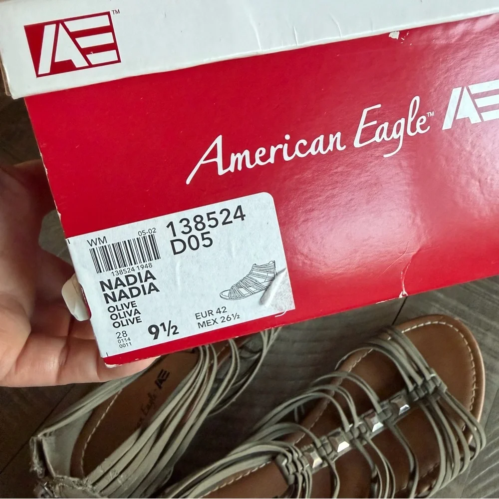 American Eagle Outfitters Nadia Olive Women's Sandals Size‎ 9.5